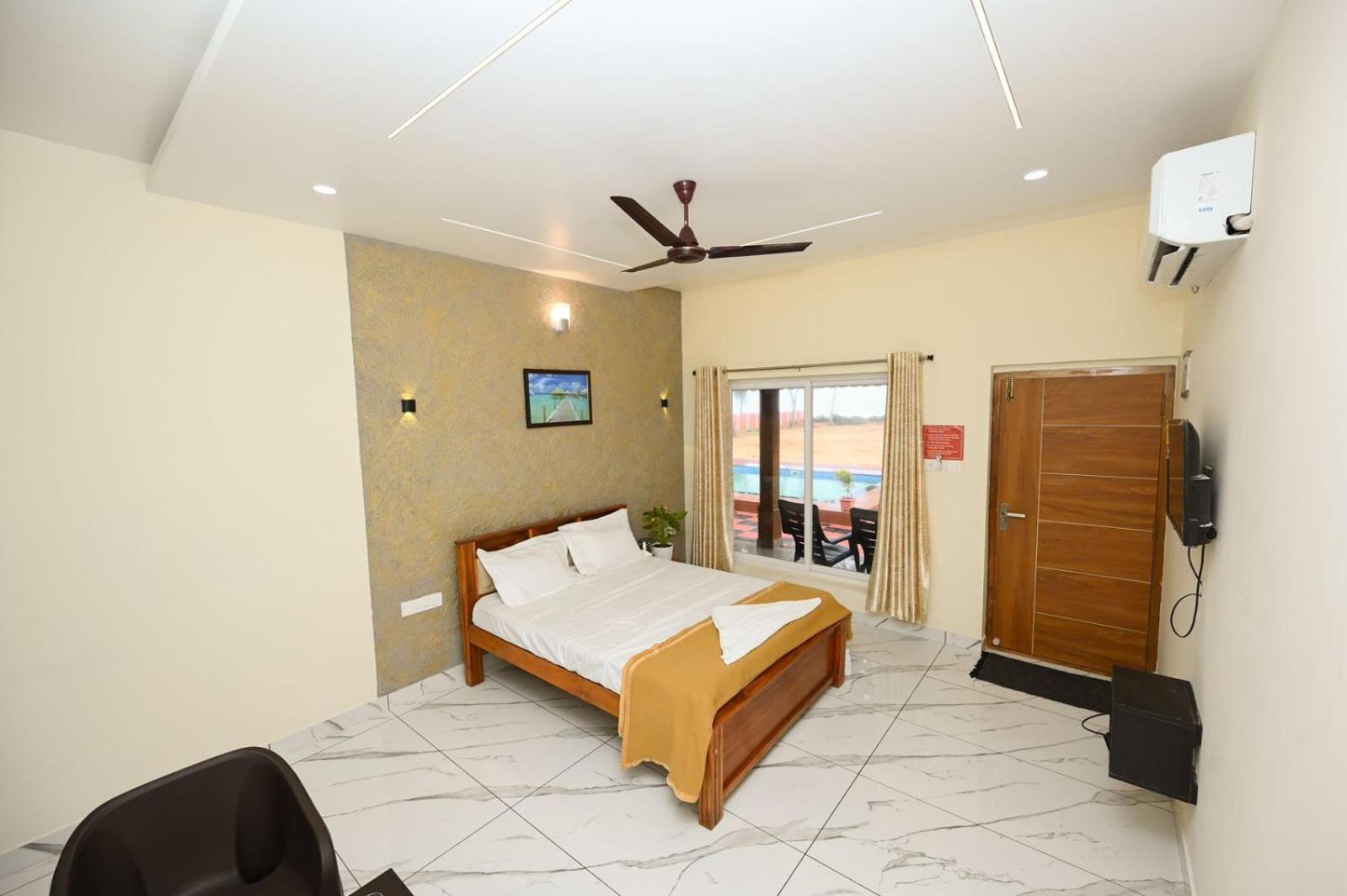 Namaste Homestay And Beach Resort Kaup Bagian luar foto